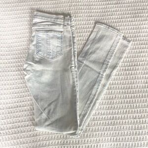 Rag and Bone skinny jeans bleach out size 26